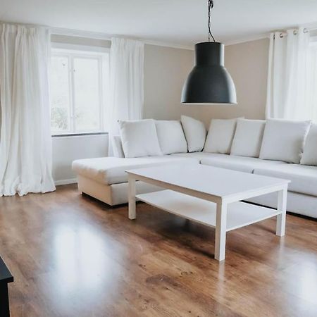 Villa Pa Landet, Habo エクステリア 写真
